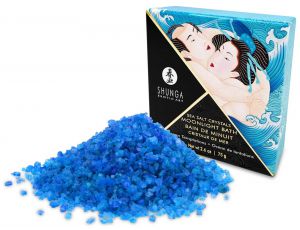 Kryształki soli morskiej do kąpieli Ocean Breeze Shunga niebieskie