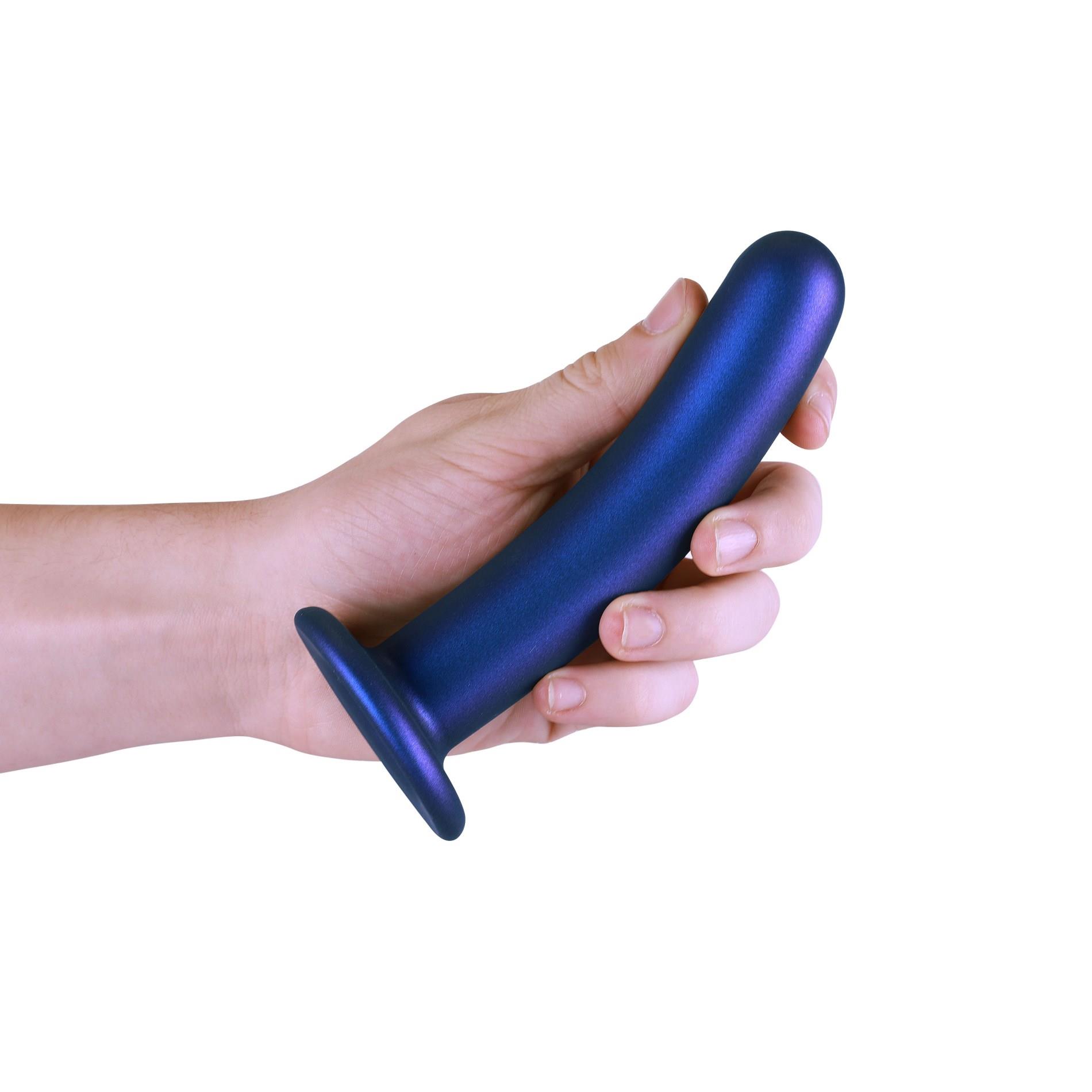 smooth silicone g-spot dildo - 6'' / 14,5 cm