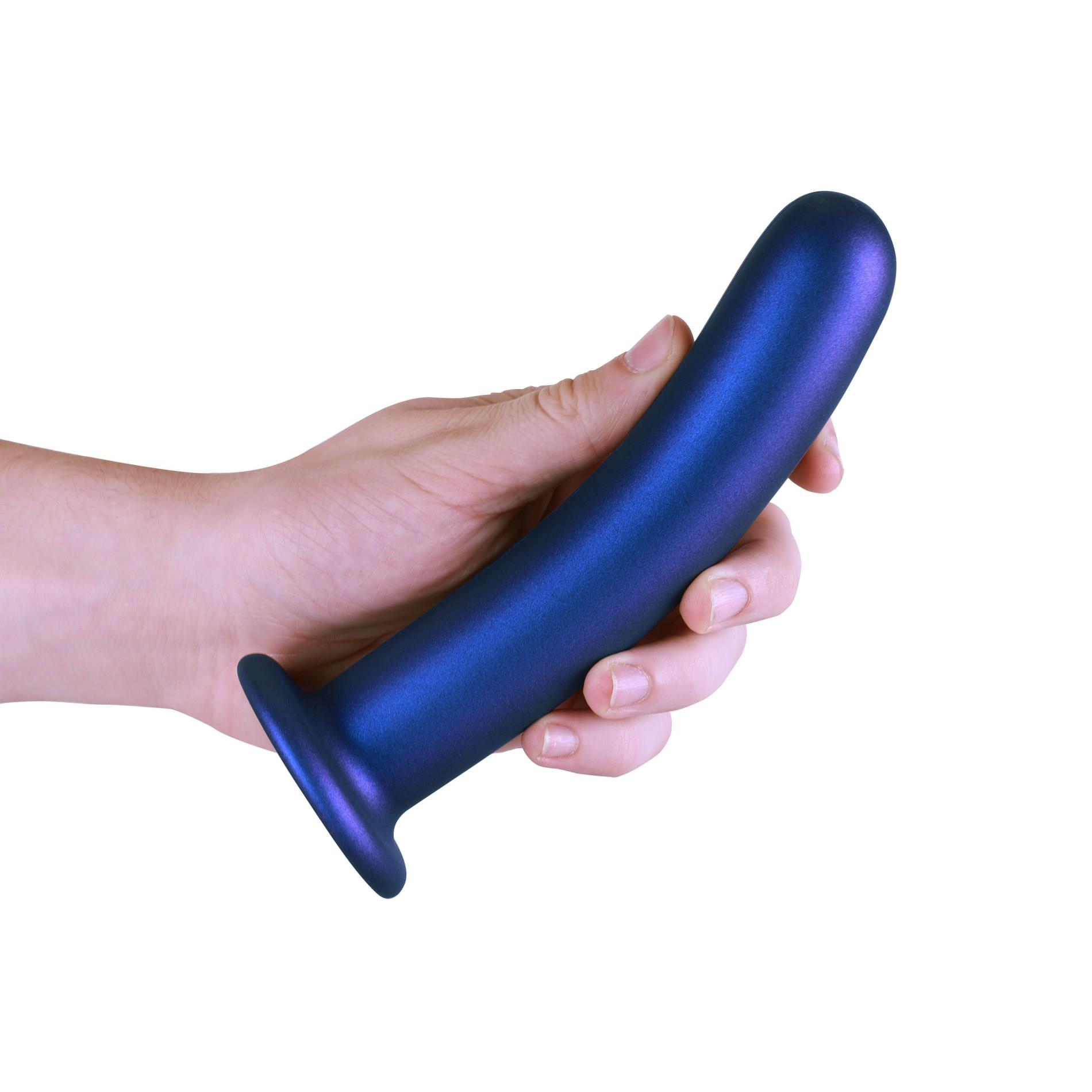 smooth silicone g-spot dildo - 7'' / 17 cm