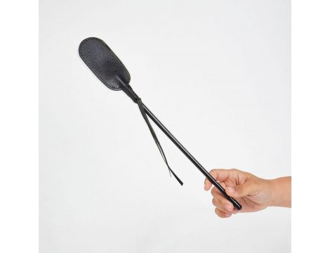 Pejcz owalny Secret Play czarny 27.5 cm - 3