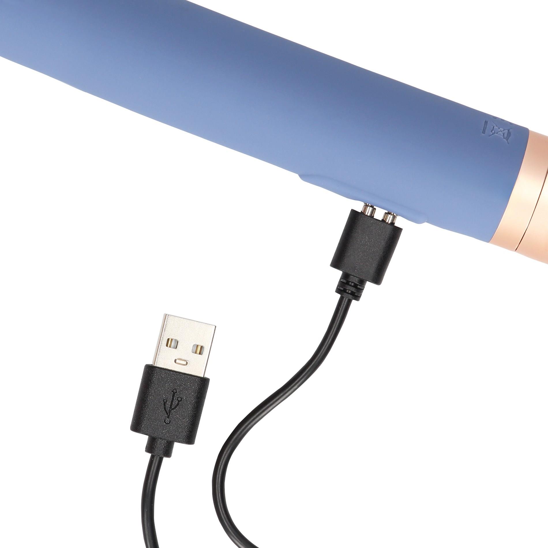 travel vibrator with lube compartment and pump