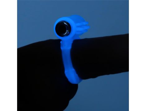 Lumino Play Vibrating Penis Ring - 5