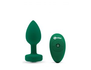 B-VIBE VIBRATING JEWEL PLUG M/L EMERALD GREEN
