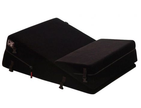 Wedge/Ramp Black Label w/cuffs - 3