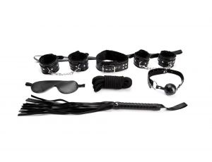 7 Pieces Black Bondage Set