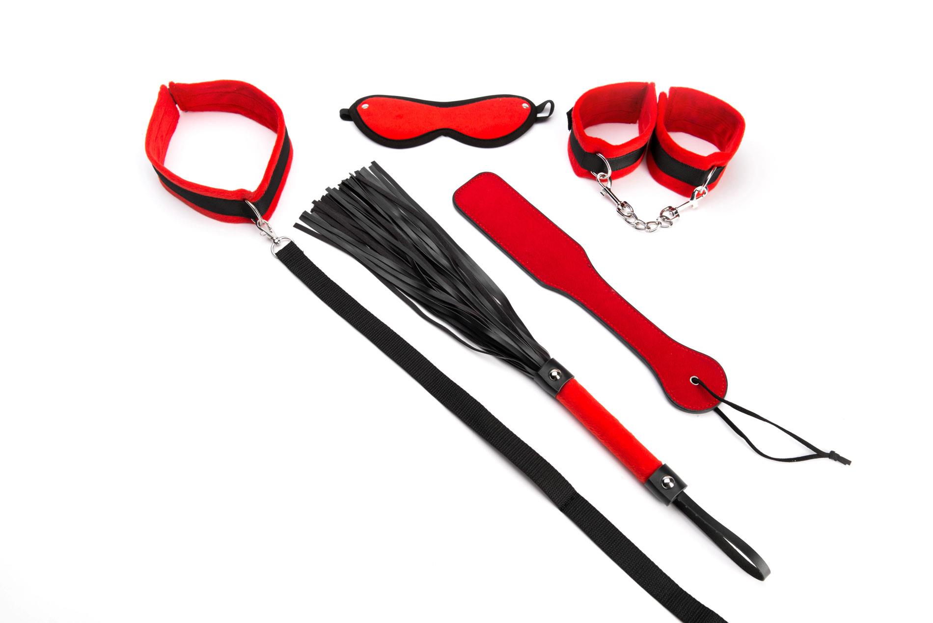 Red Bondage Set