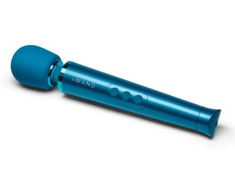 LE WAND PETITE RECHARGEABLE VIBRATING MASSAGER BLUE - 3